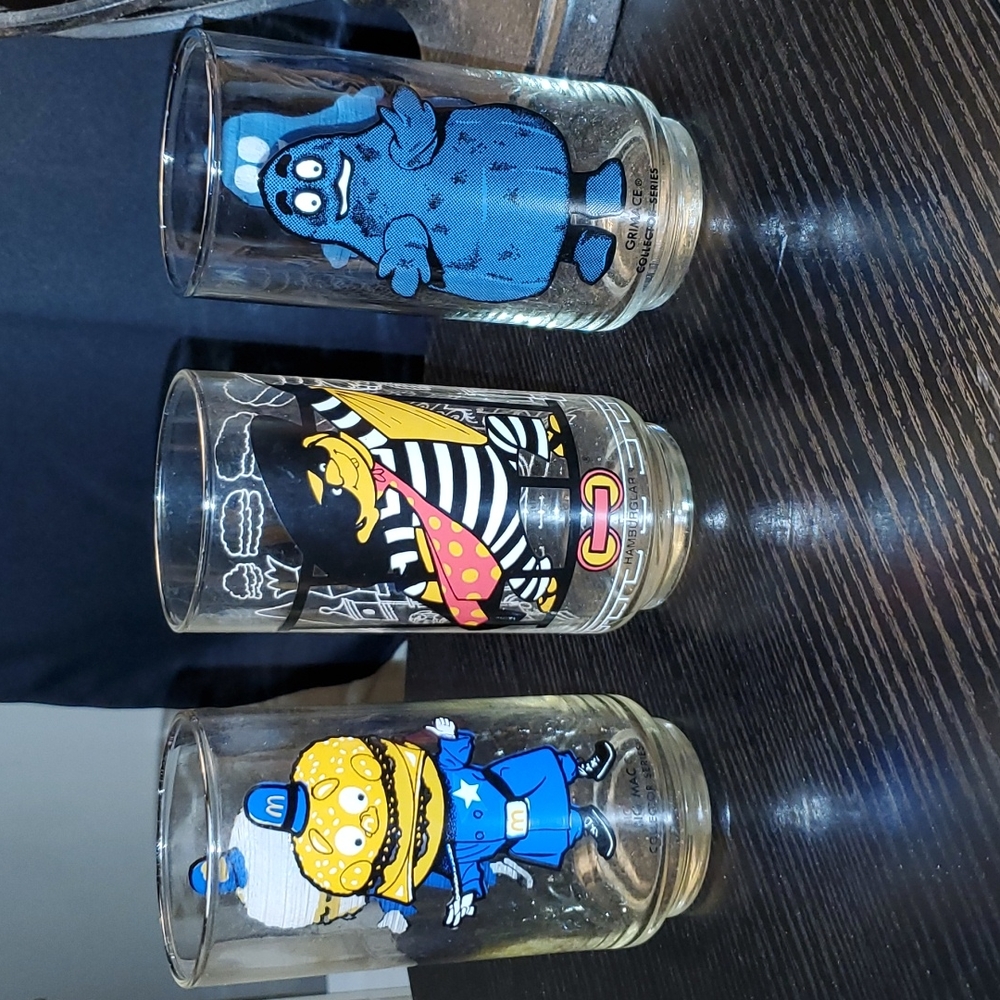 McDonald's VINTAGE GLASSES 1977